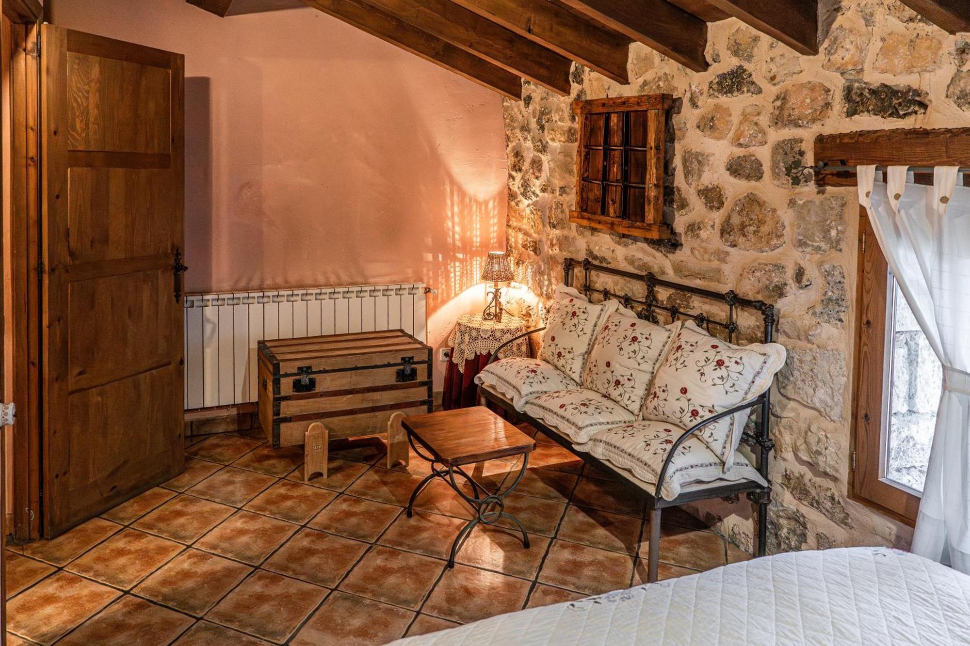 Casas Rurales Chon Alto Tajo 佩拉莱霍斯德拉斯特鲁查斯 外观 照片